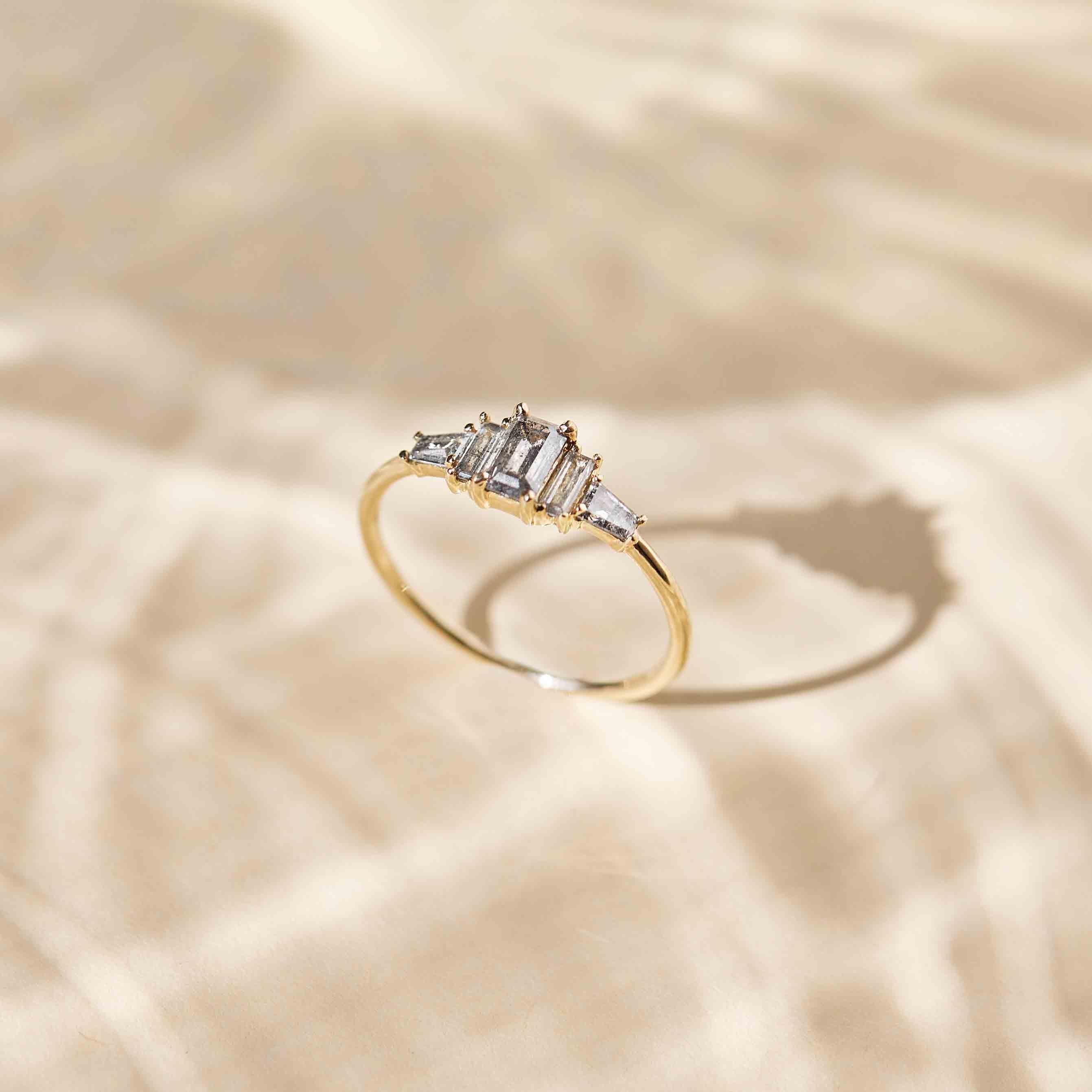 Celia Diamond Ring - 0,68ct Salt & Pepper Diamonds