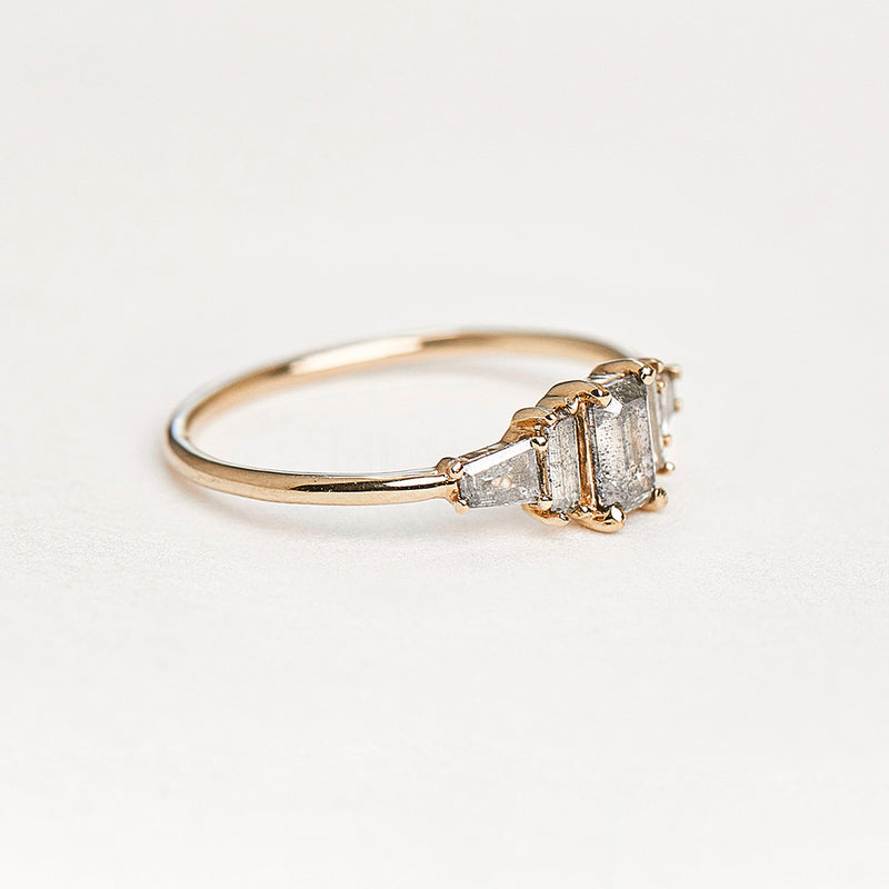 Celia Diamond Ring - 0,68ct Salt & Pepper Diamonds