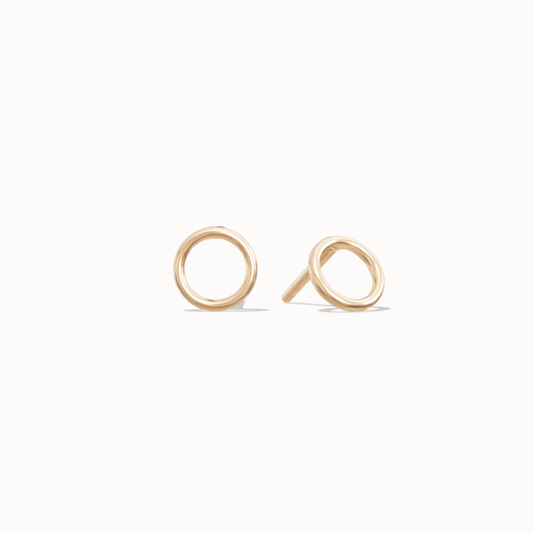 Circle stud discount