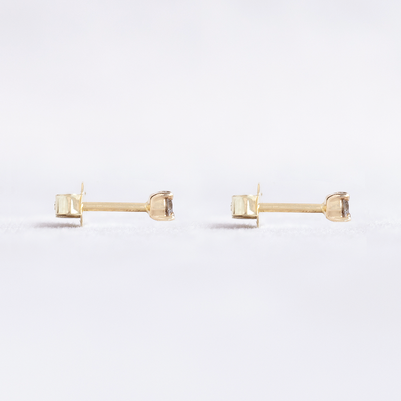 0.1 ct diamond earrings deals