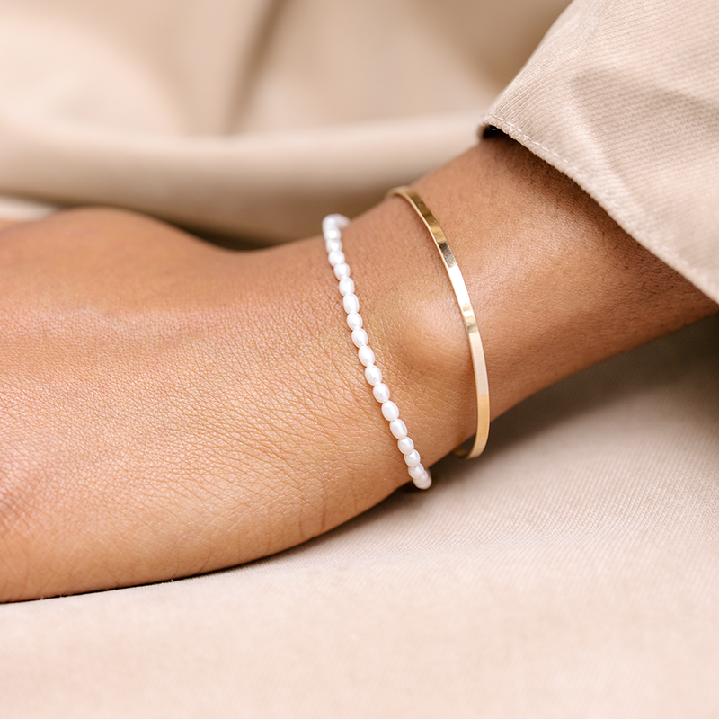 Tiny online pearl bracelet